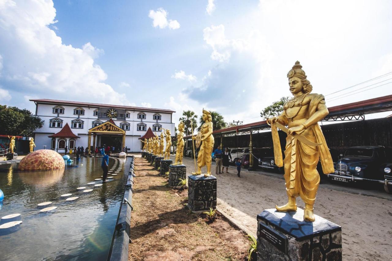 Hotel Thambu Illam Jaffna Exterior foto