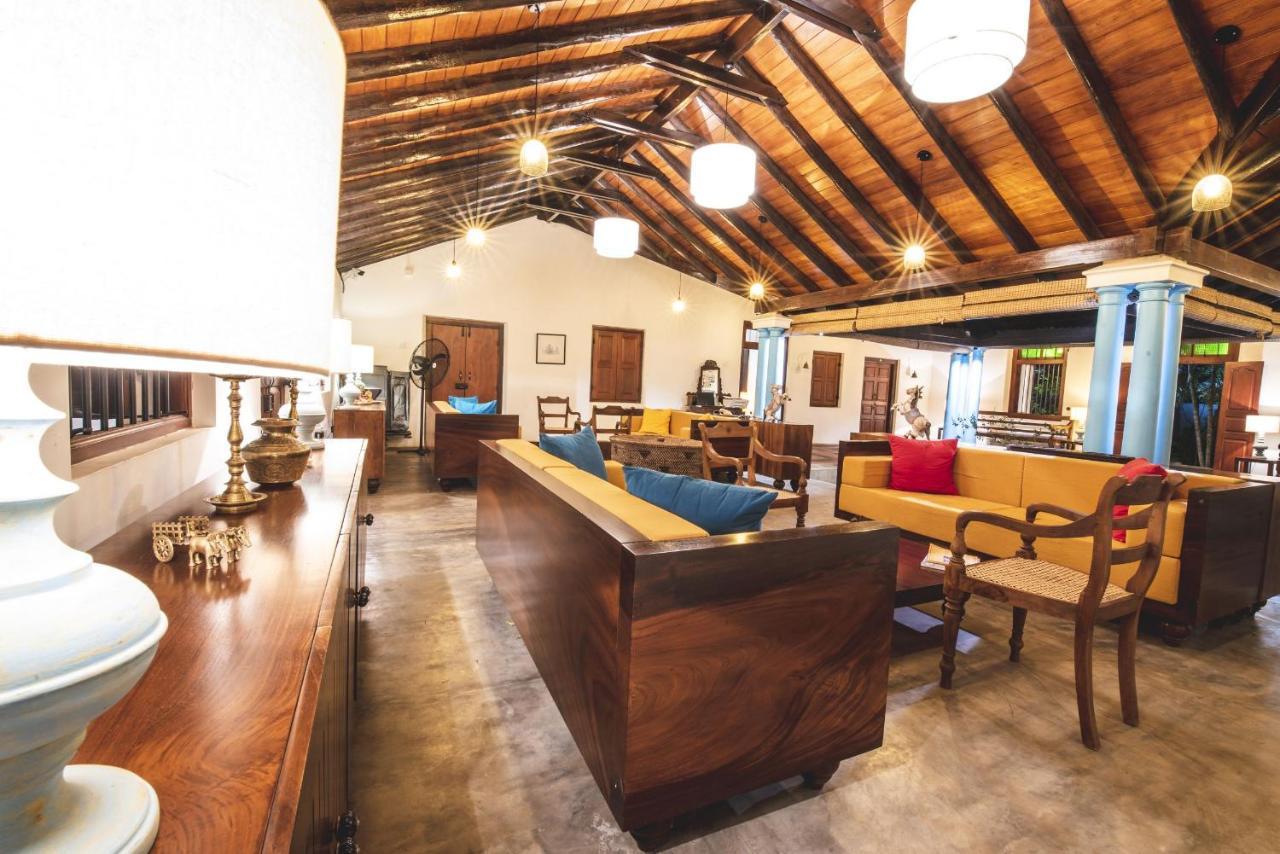 Hotel Thambu Illam Jaffna Exterior foto