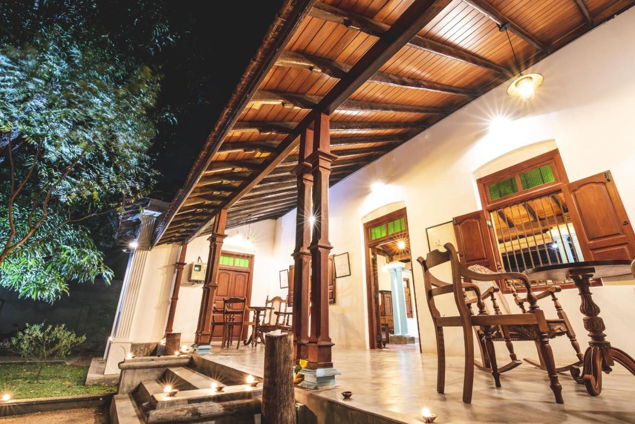 Hotel Thambu Illam Jaffna Exterior foto